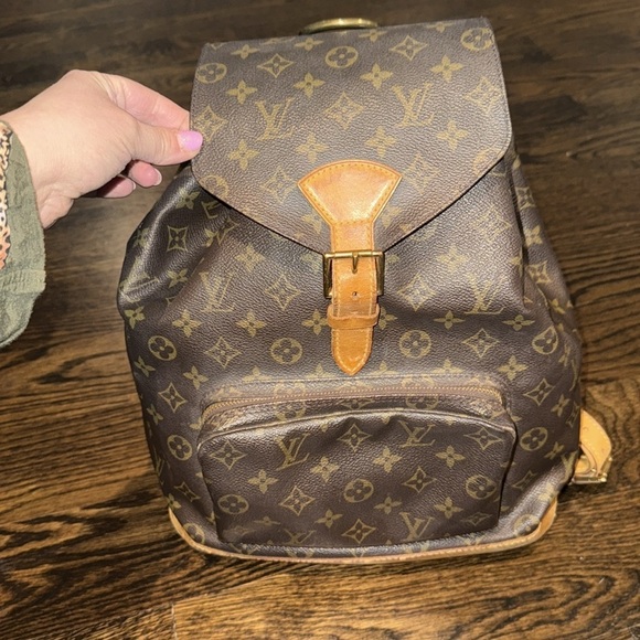 Louis Vuitton Handbags - Louis Vuitton LV Monogram Montsouris MM Vintage